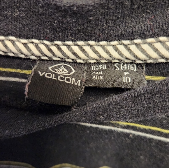 Long sleeve Volcom shirt - Picture 3 of 3